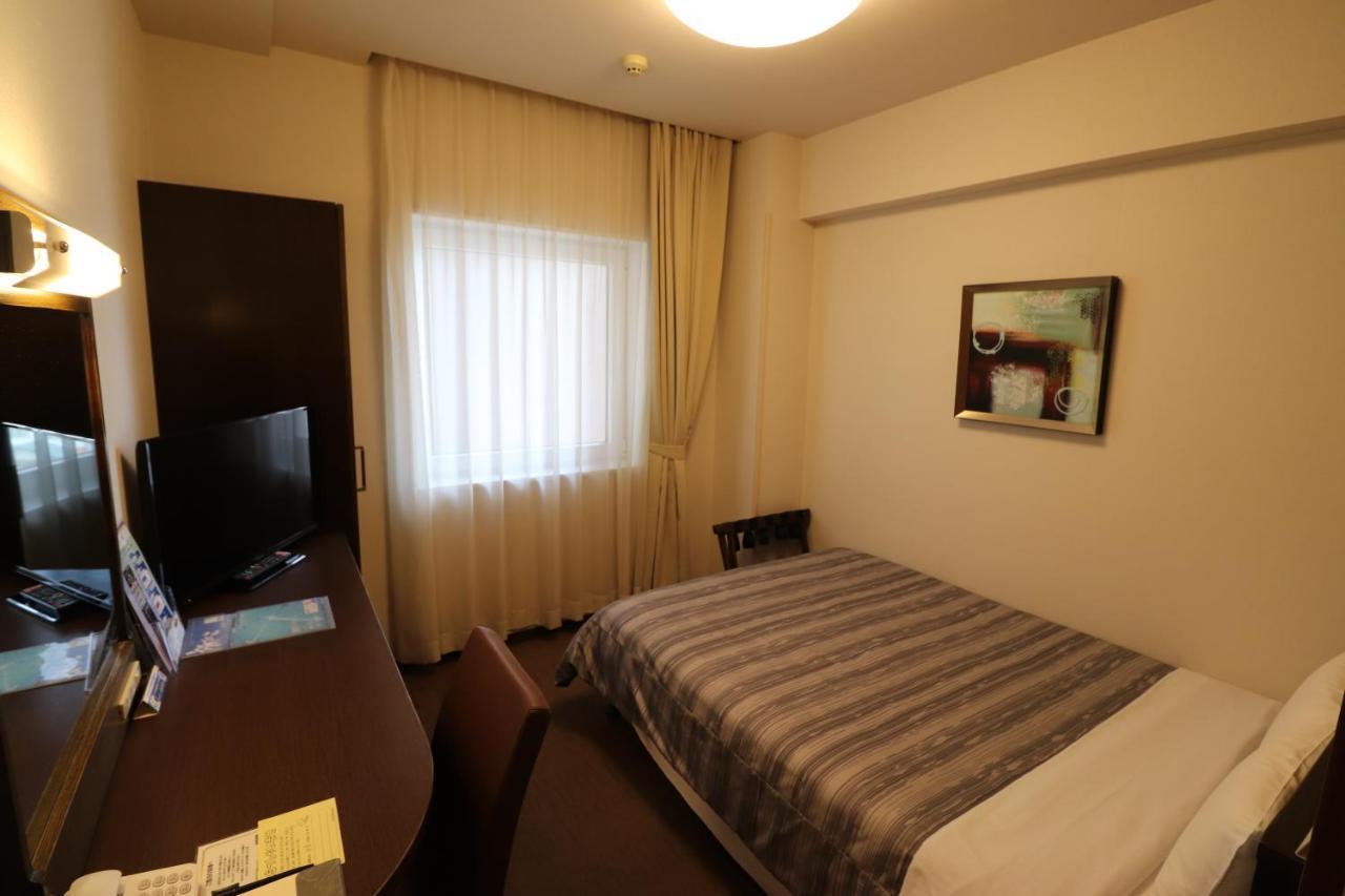 Hotel Route-Inn Chitose Ekimae Eksteriør billede